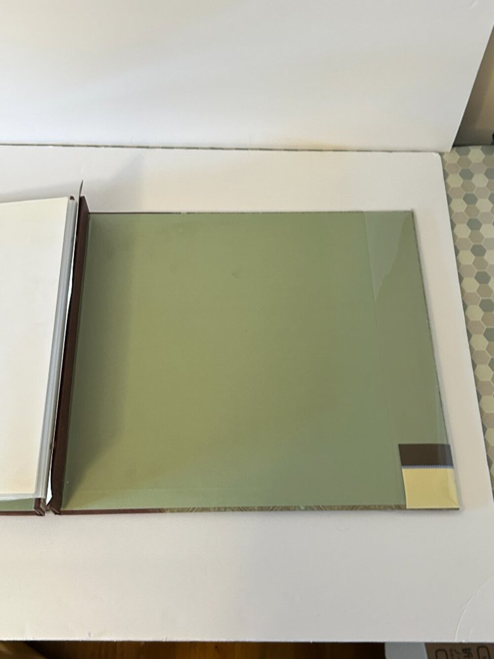Recollections 12x12 Scrapbook Album Paris Eiffel Tower Green Brown Top Loading - Picture 14 of 15